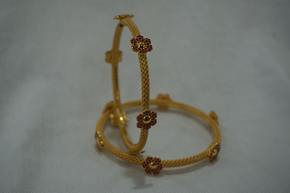 Gold Jewellery – Varnika Jewellers